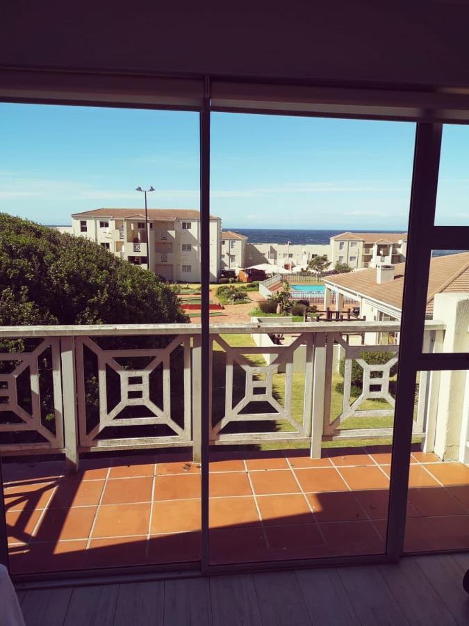 Getaway To Hermanus Beach Club Apartment Bagian luar foto
