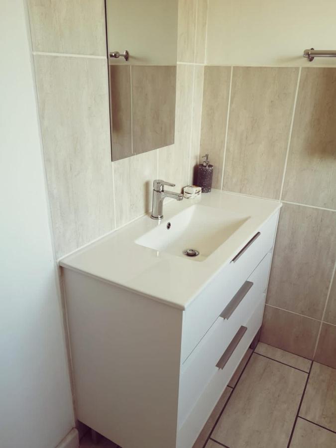 Getaway To Hermanus Beach Club Apartment Bagian luar foto