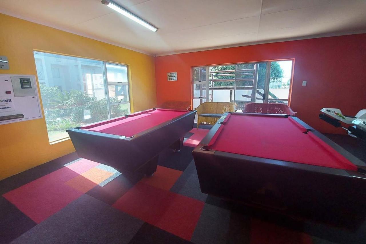 Getaway To Hermanus Beach Club Apartment Bagian luar foto