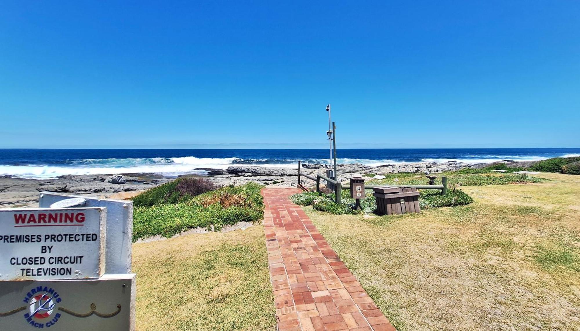 Getaway To Hermanus Beach Club Apartment Bagian luar foto